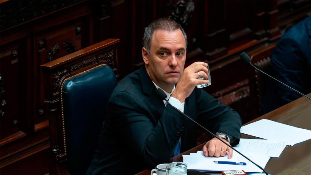Imagen de EL "EFECTO ADORNI" SACUDE AL CONGRESO: LA OPOSICIÓN PIDE INFORMES POR LAS INCONSISTENCIAS EN SUS DECLARACIONES JURADAS