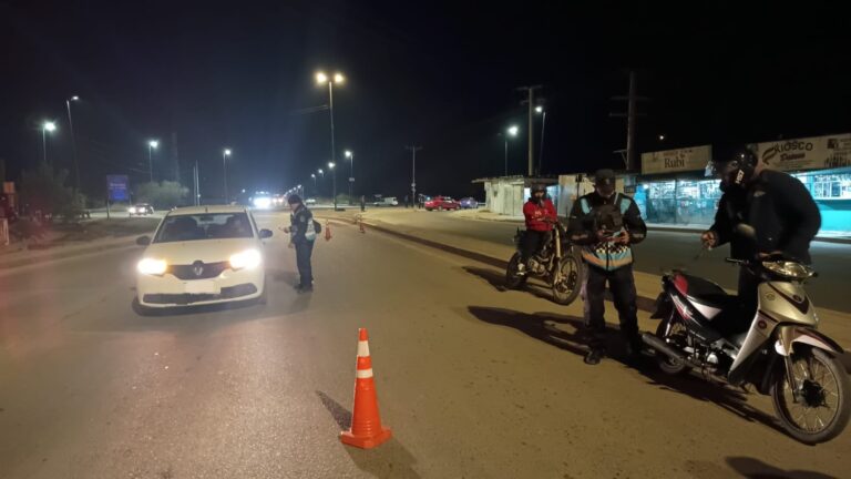 Imagen de FIN DE SEMANA DE INTENSOS CONTROLES EN SALTA: SANCIONARON A CASI MIL CONDUCTORES