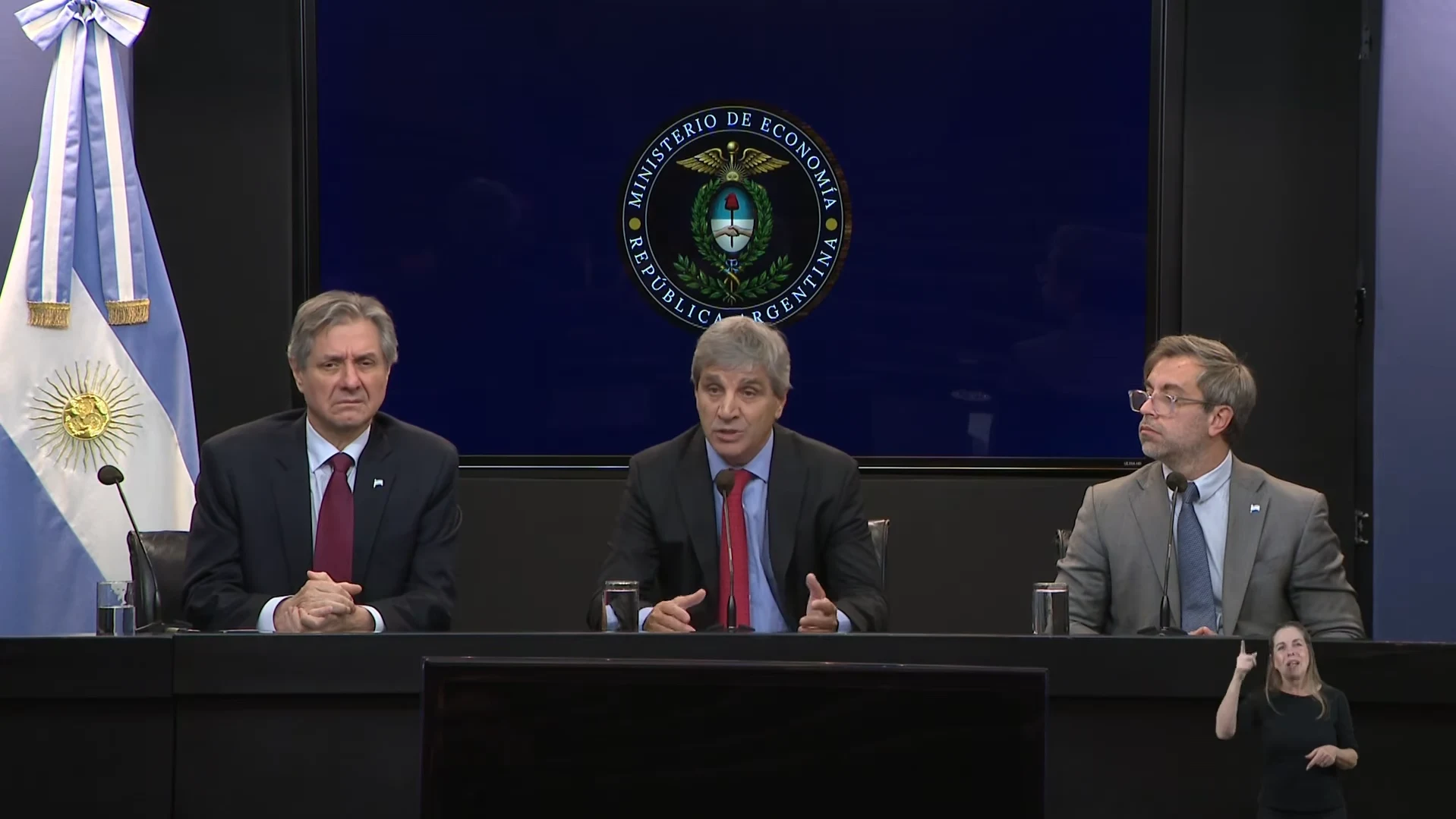 Imagen principal de HOJA DE RUTA ECONÓMICA: CAPUTO PRESENTA EL PROGRAMA FINANCIERO HASTA EL FIN DE MANDATO DE MILEI
