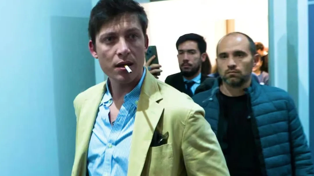 Imagen principal de SANTIAGO CAPUTO Y UN MENSAJE DE LEALTAD A MILEI: “VIVIRÉ Y MORIRÉ EN MI PUESTO”