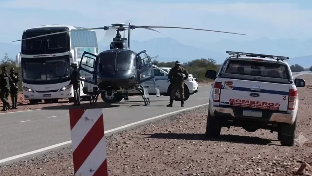 Imagen principal de SAN JUAN DECRETÓ TRES DÍAS DE DUELO TRAS EL ACCIDENTE DEL HELICÓPTERO QUE DEJÓ SIETE MUERTOS
